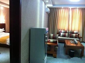 Xingyang Guoren Holiday Hotel Guxing Εξωτερικό φωτογραφία